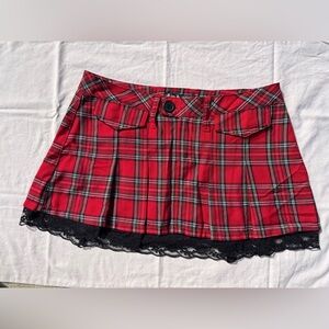 L.E.I Life Energy Intelligence VNTG Y2K Plaid Lace-Trim Mini Skirt – Size 5